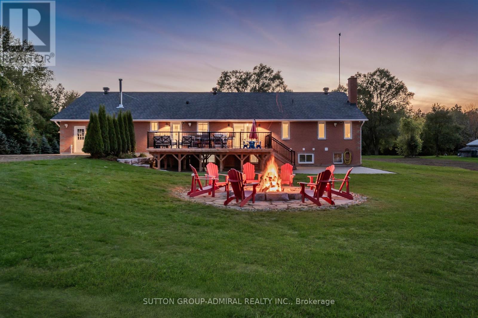 250 Denney Drive, Essa, Ontario  L3W 0T8 - Photo 47 - N12443642