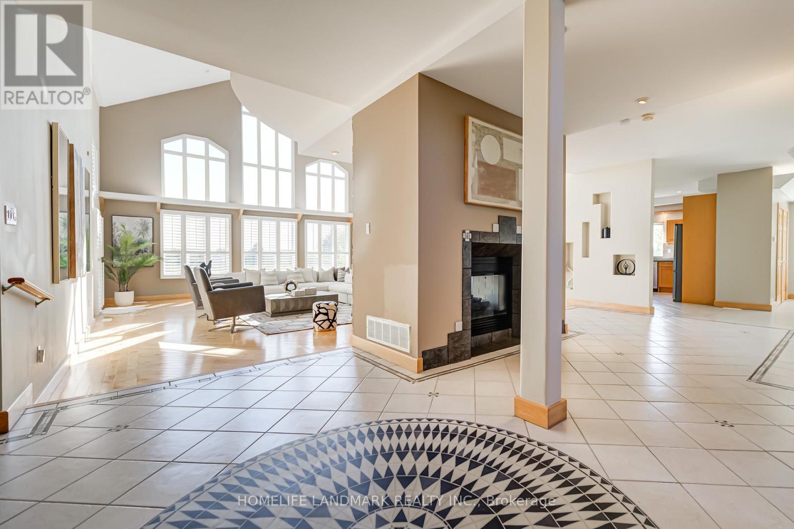 2477 Hornes Road, East Gwillimbury, Ontario  L0G 1R0 - Photo 16 - N12443644