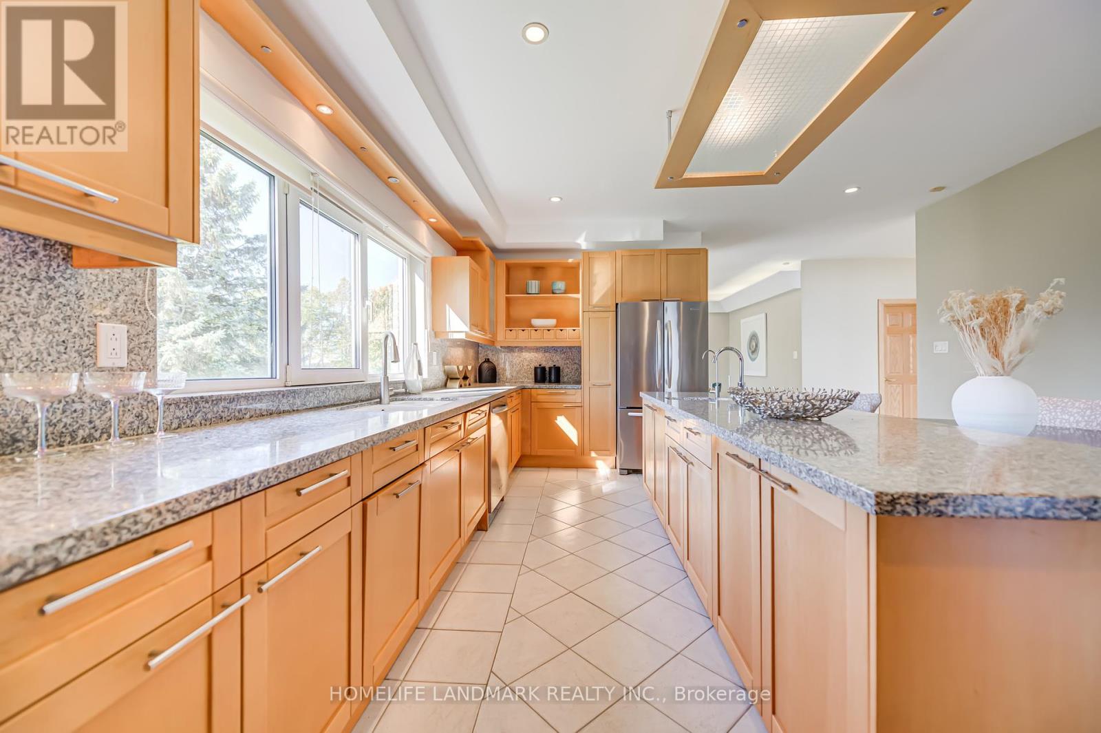 2477 Hornes Road, East Gwillimbury, Ontario  L0G 1R0 - Photo 28 - N12443644