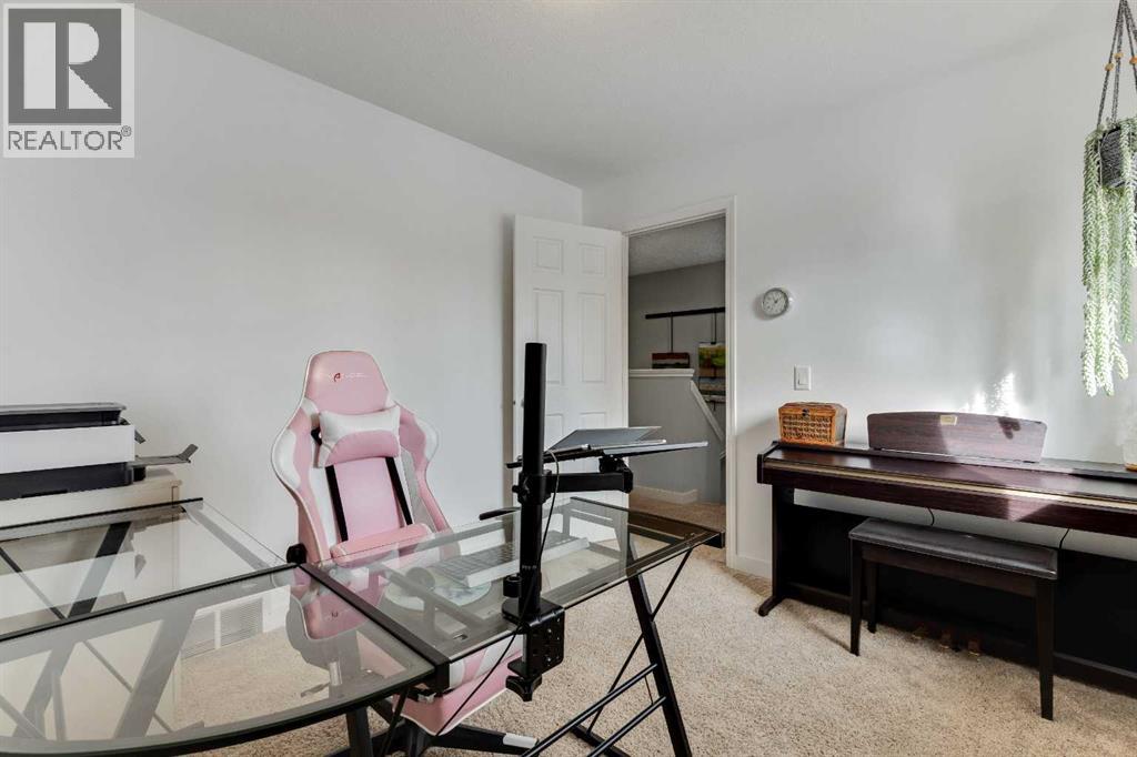 466 Elgin Way Se, Calgary, Alberta  T2Z 3Y6 - Photo 20 - A2260976