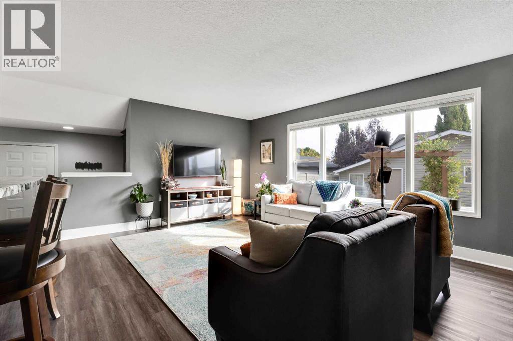 466 Elgin Way Se, Calgary, Alberta  T2Z 3Y6 - Photo 15 - A2260976