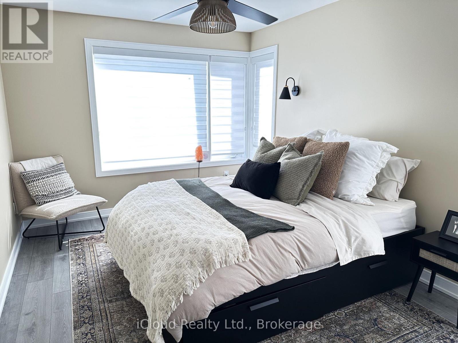 31 Appletree Lane, Barrie, Ontario  L9J 0P1 - Photo 23 - S12443480