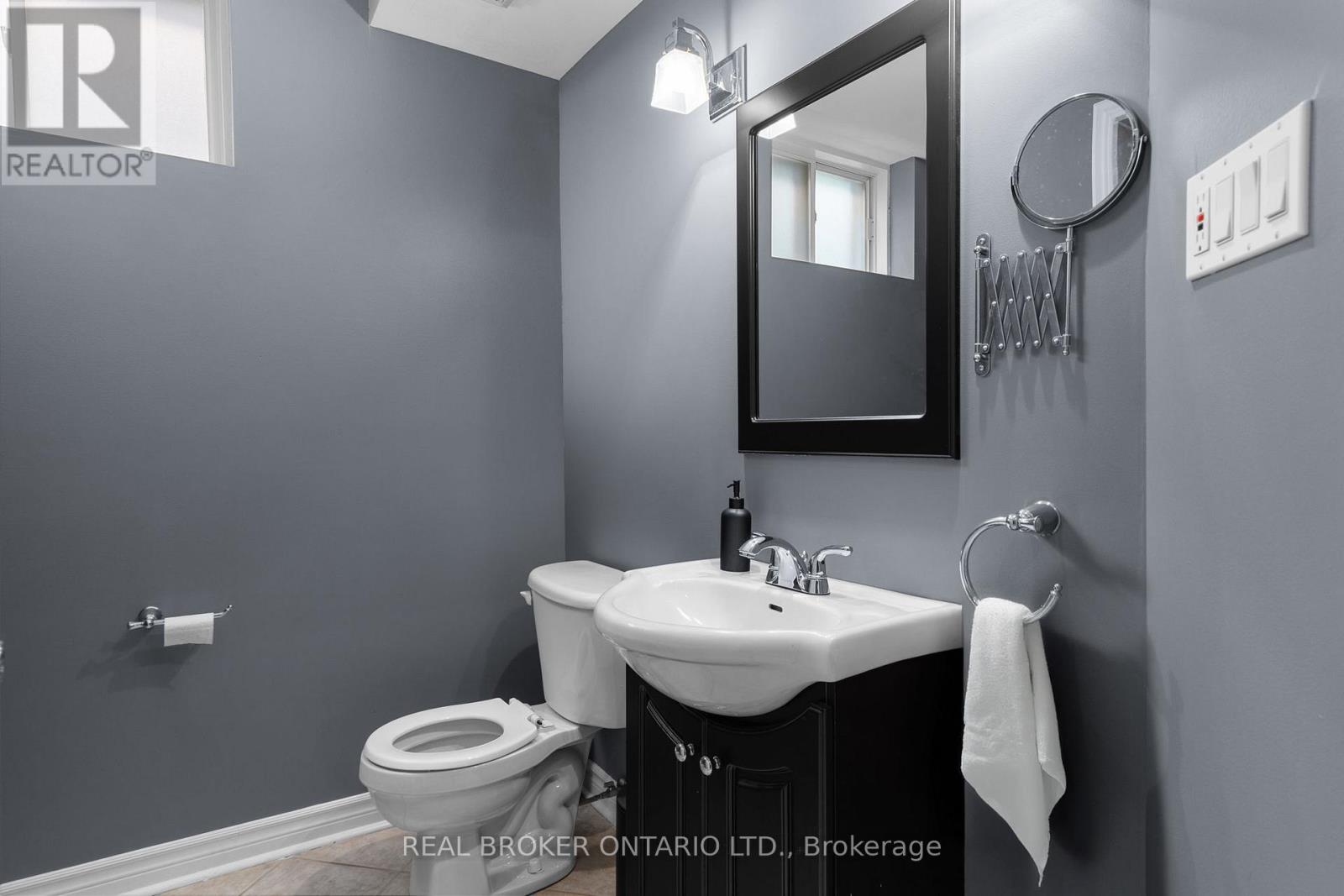 43 Crimson Ridge Road, Barrie (Bayshore), Ontario  L4N 9S1 - Photo 32 - S12443495