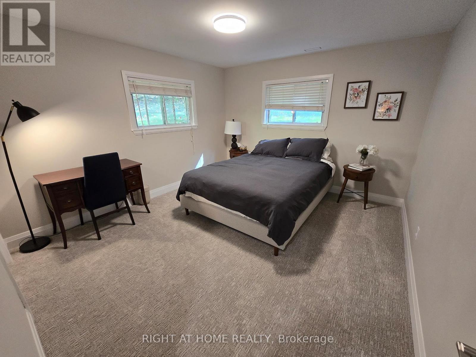 11 Woodland Crescent, Oro-Medonte, Ontario  L4M 4Y8 - Photo 12 - S12443561