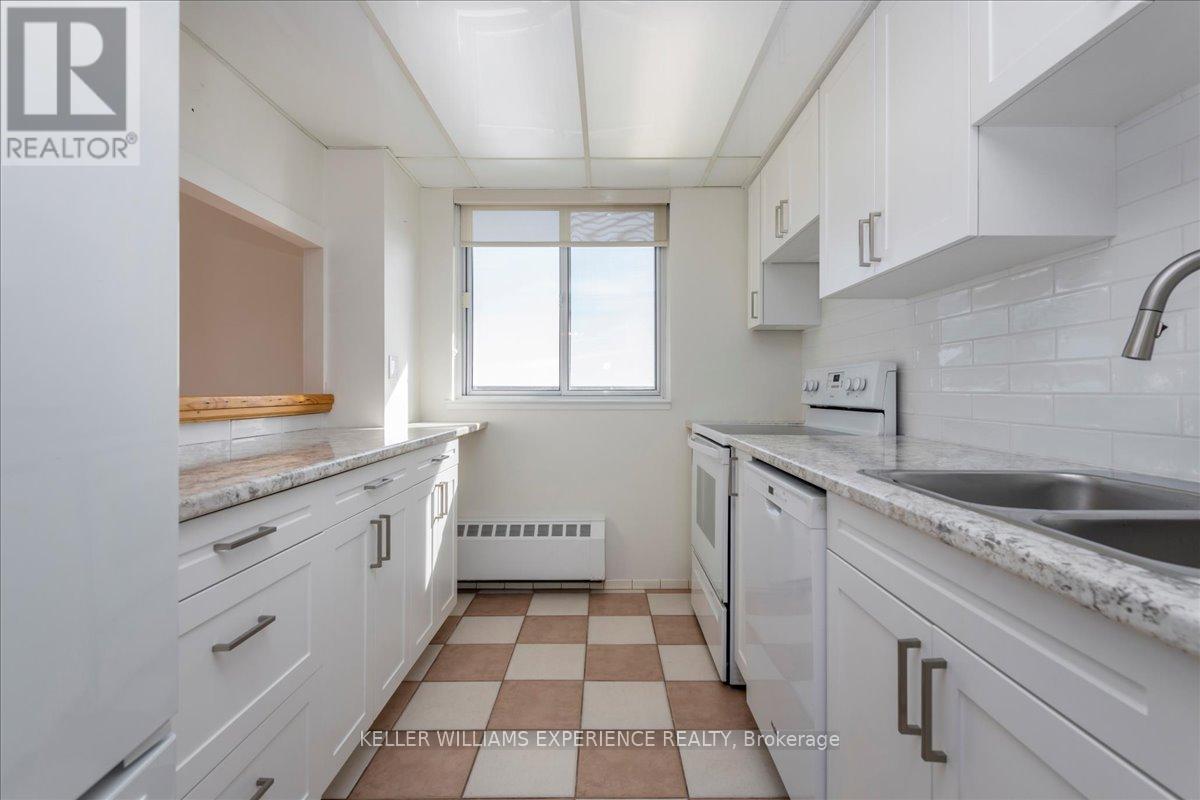 804 - 414 Blake Street, Barrie, Ontario  L4M 5J7 - Photo 10 - S12443595