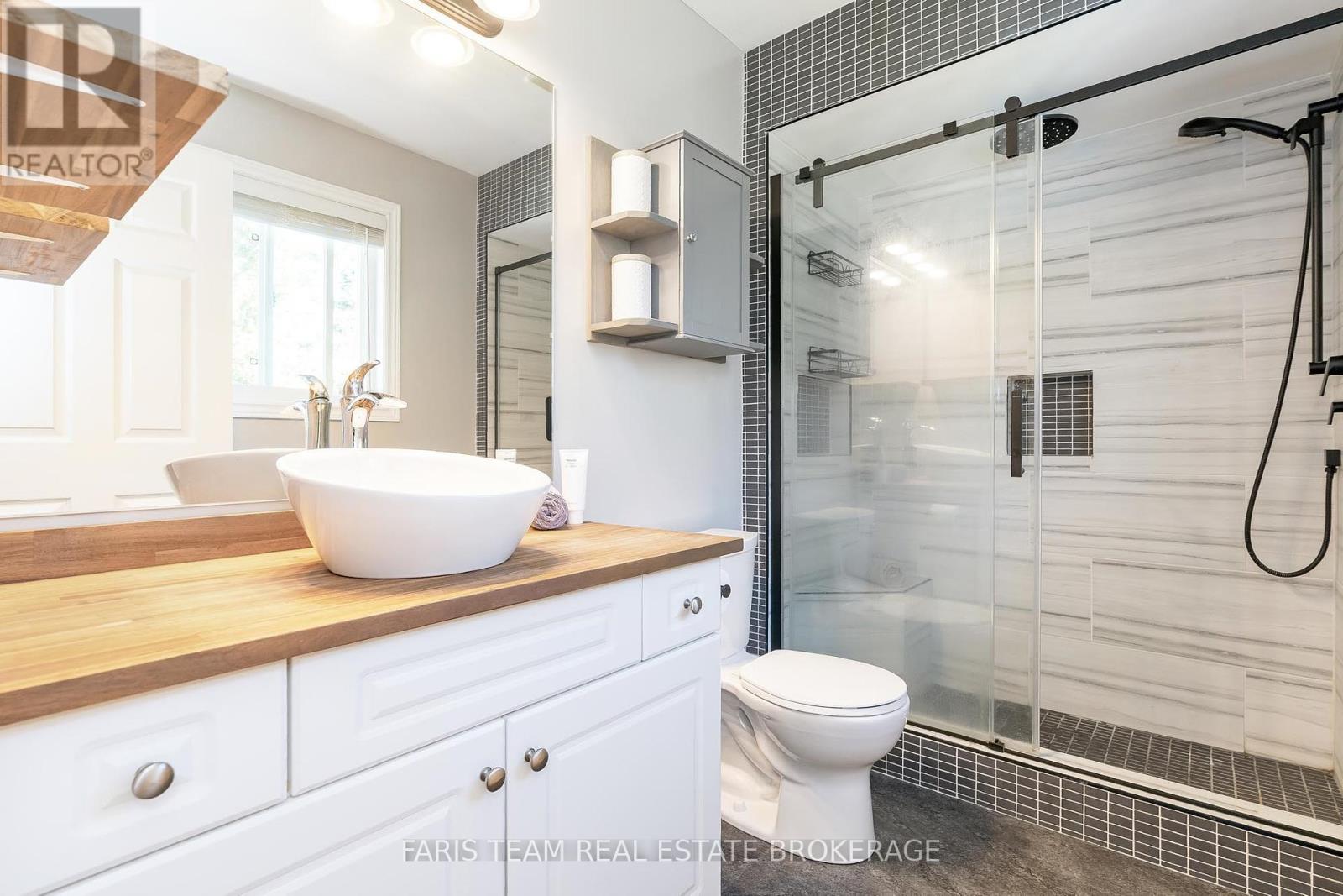 28 Shelswell Boulevard, Oro-Medonte, Ontario  L0L 2E0 - Photo 21 - S12443638