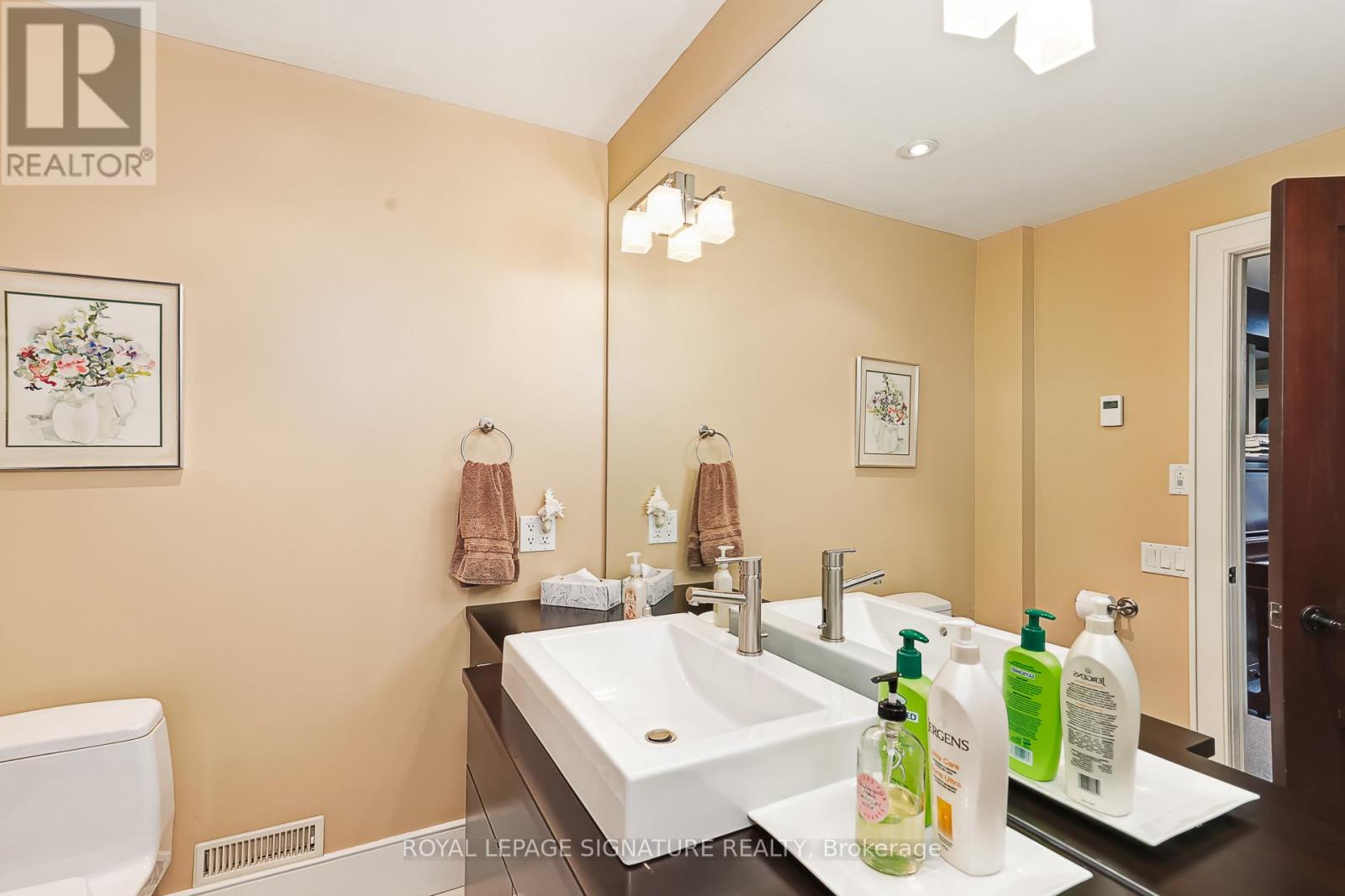 608450 12th Side Road, Blue Mountains, Ontario  N0H 2E0 - Photo 25 - X12442239