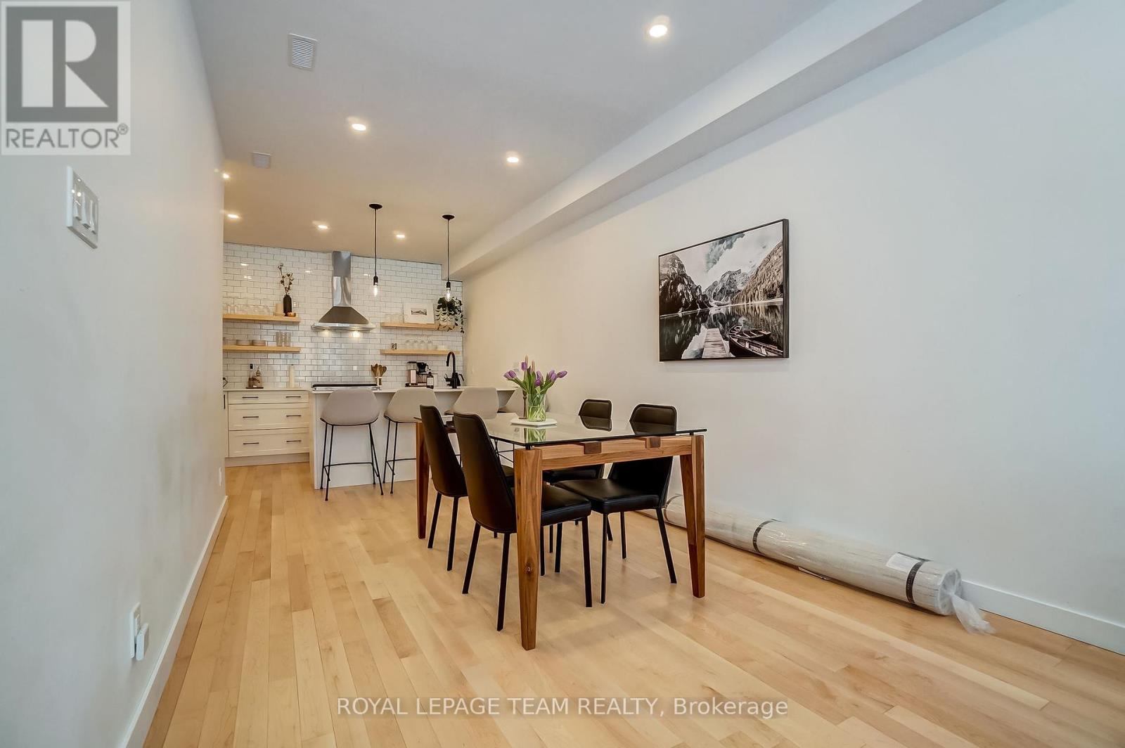 123 Carruthers Avenue, Ottawa, Ontario  K1Y 1N4 - Photo 10 - X12443653