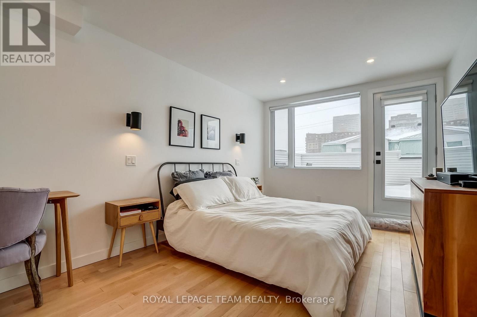 123 Carruthers Avenue, Ottawa, Ontario  K1Y 1N4 - Photo 19 - X12443653
