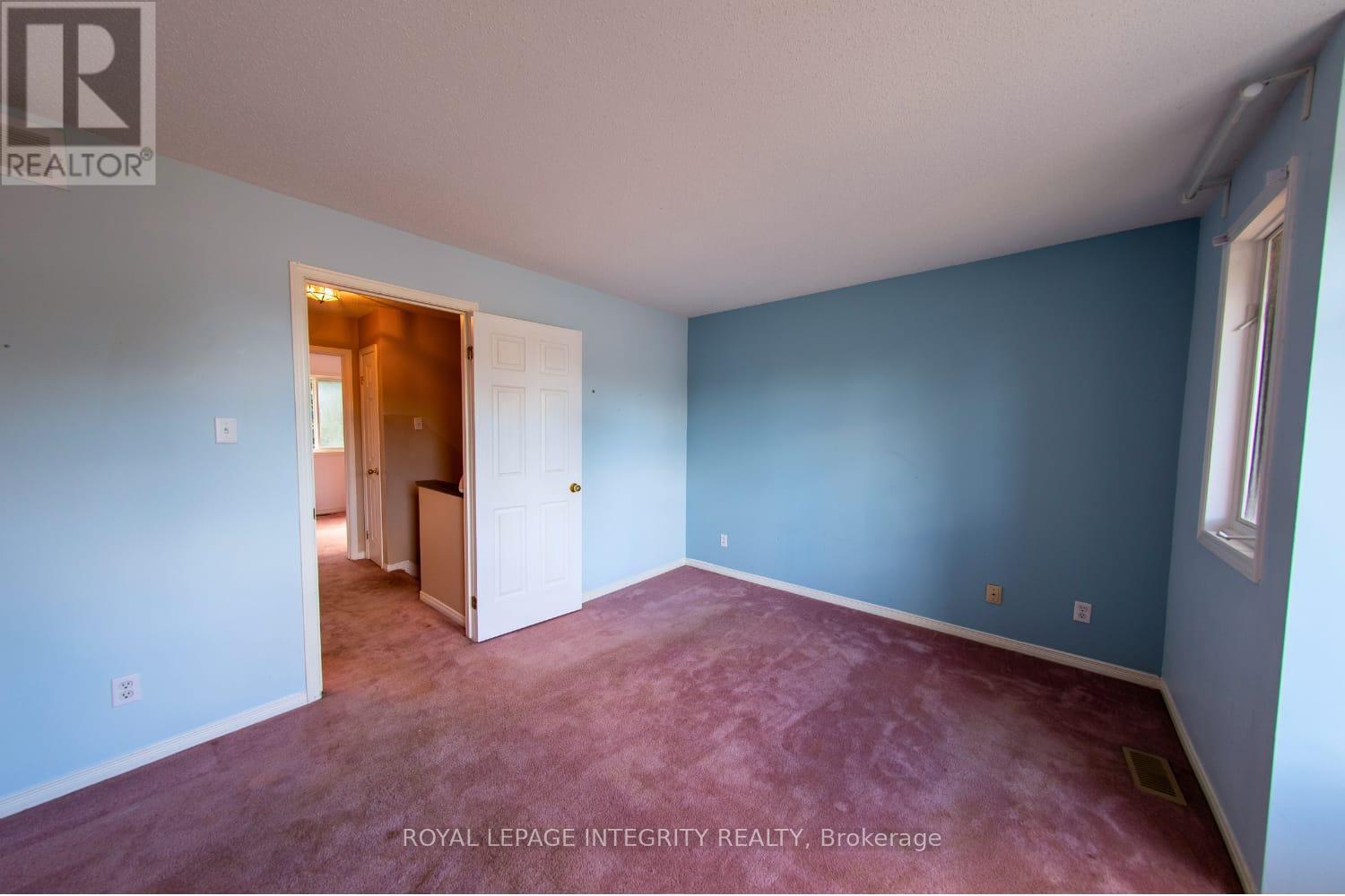 242 Beatrice Drive, Ottawa, Ontario  K2J 4P1 - Photo 6 - X12443678