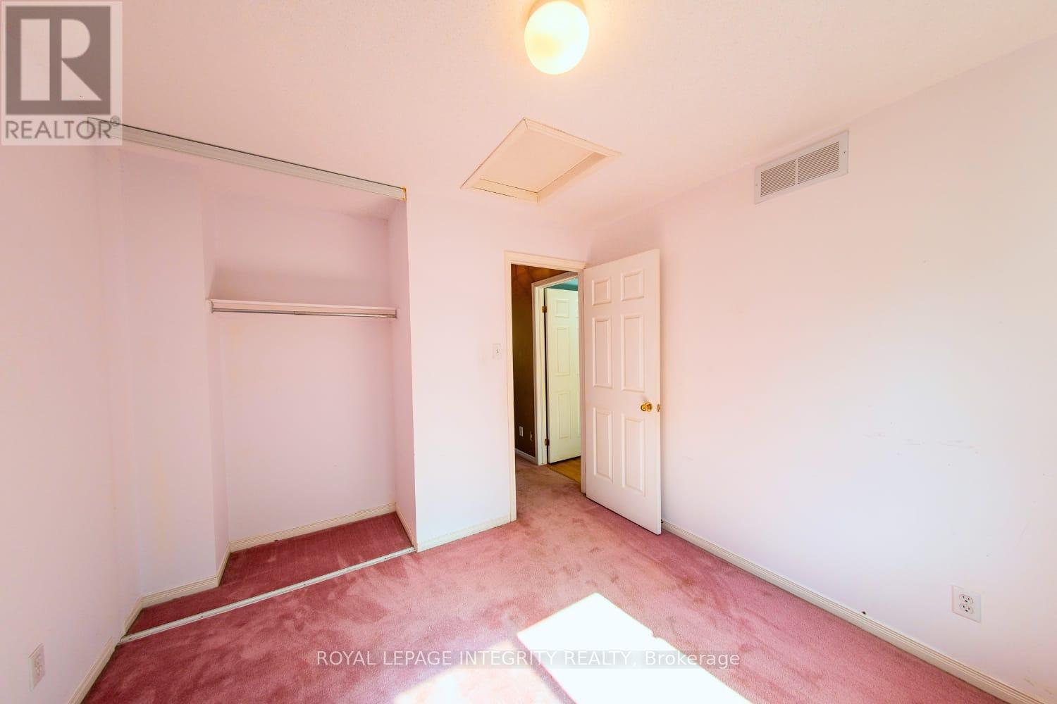 242 Beatrice Drive, Ottawa, Ontario  K2J 4P1 - Photo 7 - X12443678