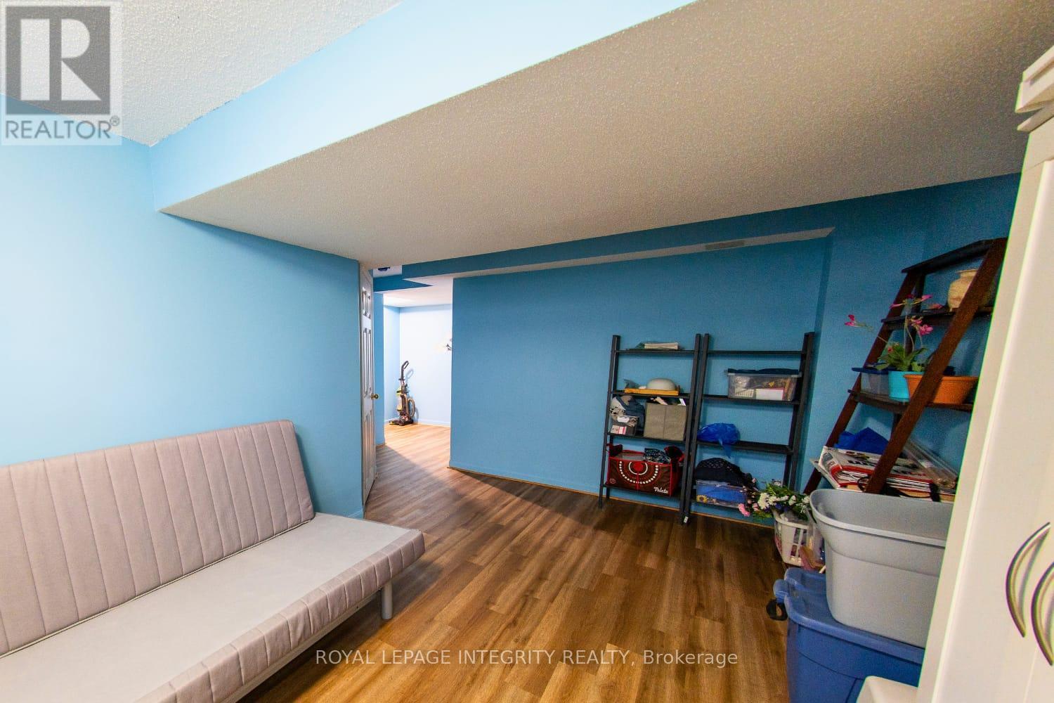 242 Beatrice Drive, Ottawa, Ontario  K2J 4P1 - Photo 8 - X12443678