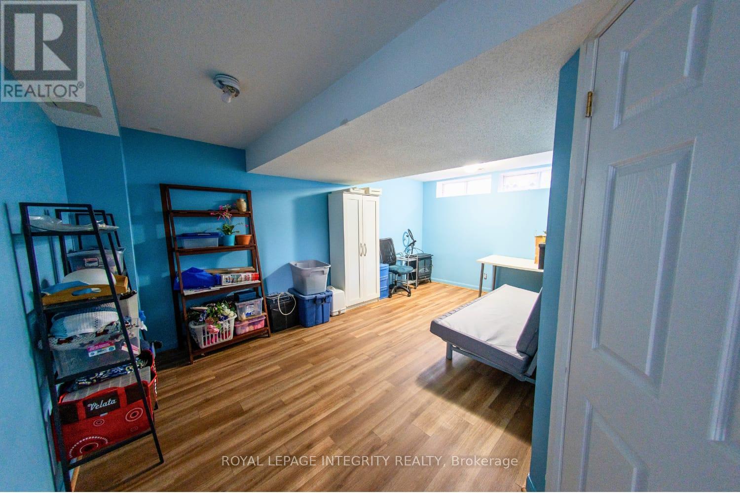 242 Beatrice Drive, Ottawa, Ontario  K2J 4P1 - Photo 9 - X12443678
