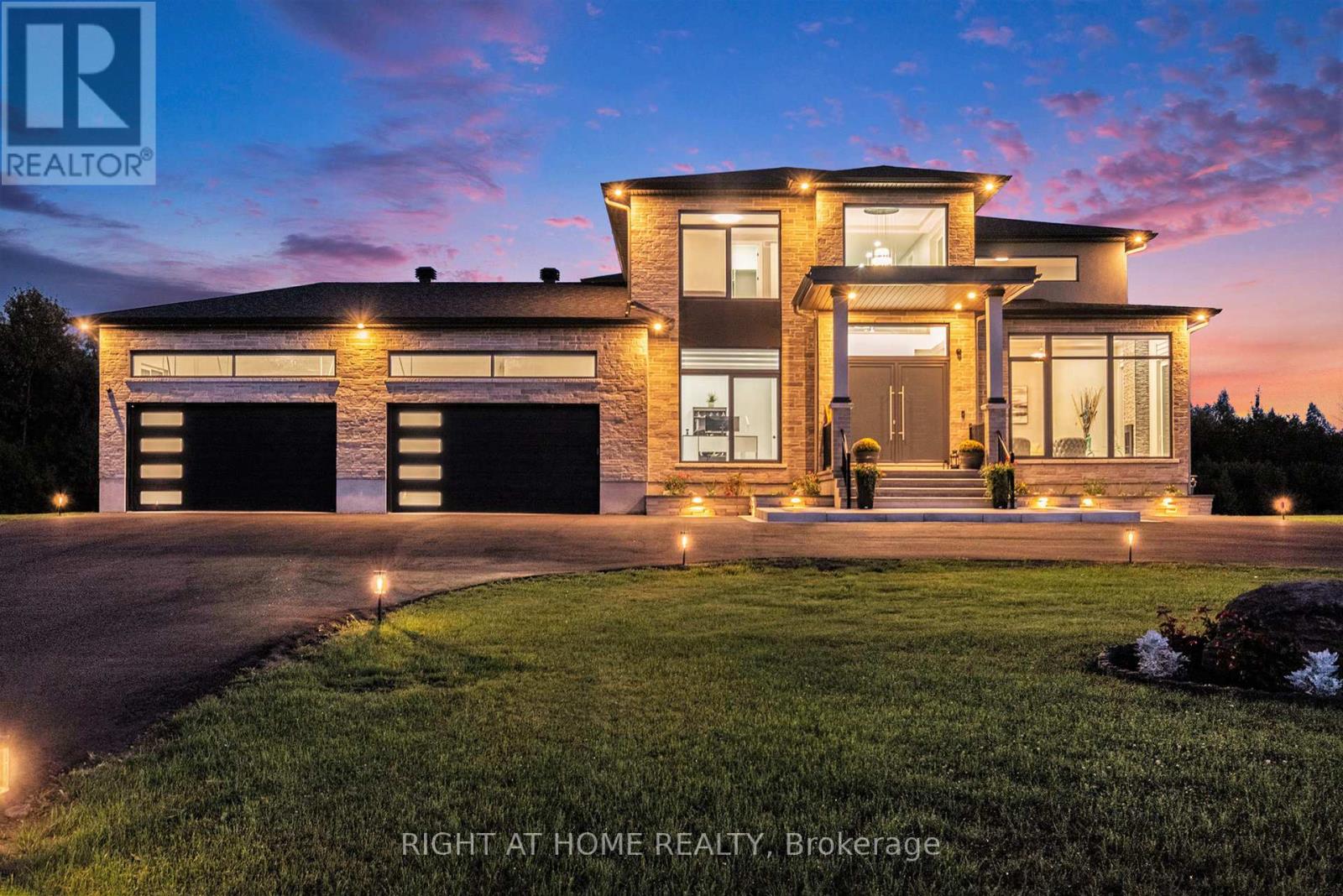 5046 Green Links Way, Ottawa, Ontario  K4P 0G6 - Photo 1 - X12443690