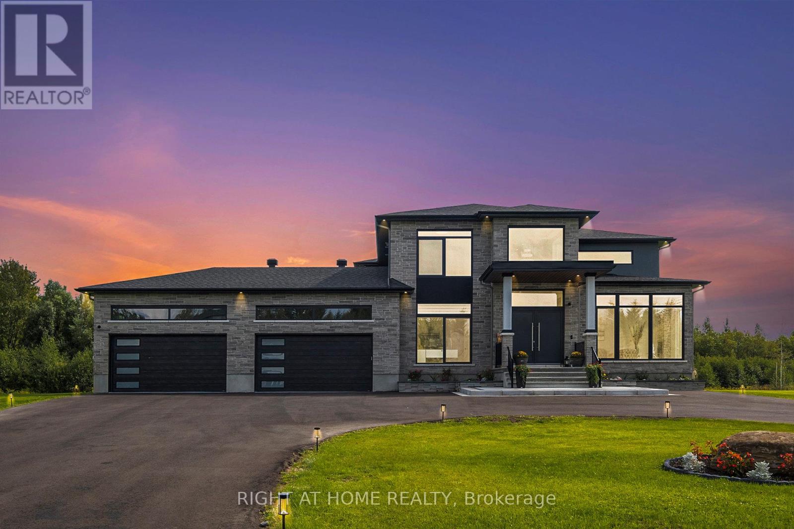5046 Green Links Way, Ottawa, Ontario  K4P 0G6 - Photo 4 - X12443690