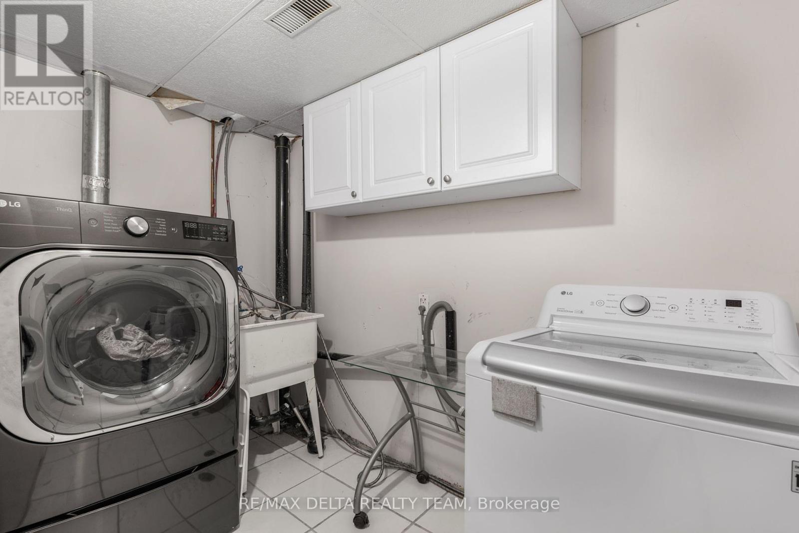 18 Longshire Circle, Ottawa, Ontario  K2J 4K7 - Photo 27 - X12443696