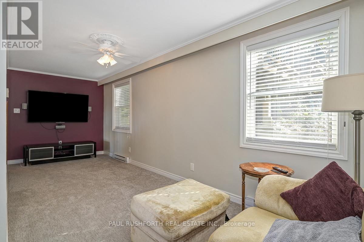 1565 Lilac Lane, Ottawa, Ontario  K4C 1C4 - Photo 17 - X12443713