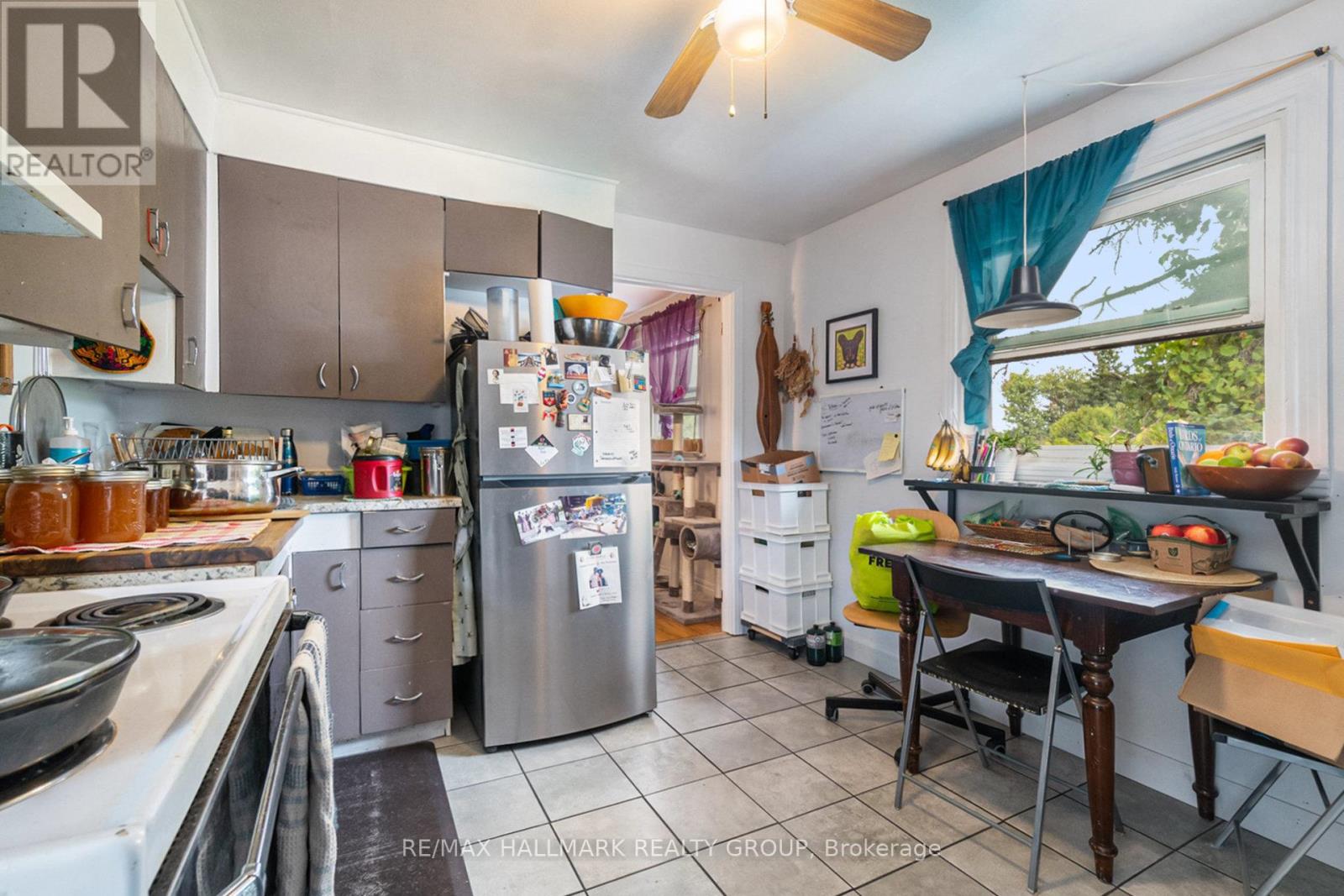 426 Blake Boulevard, Ottawa, Ontario  K1K 1B1 - Photo 7 - X12443733