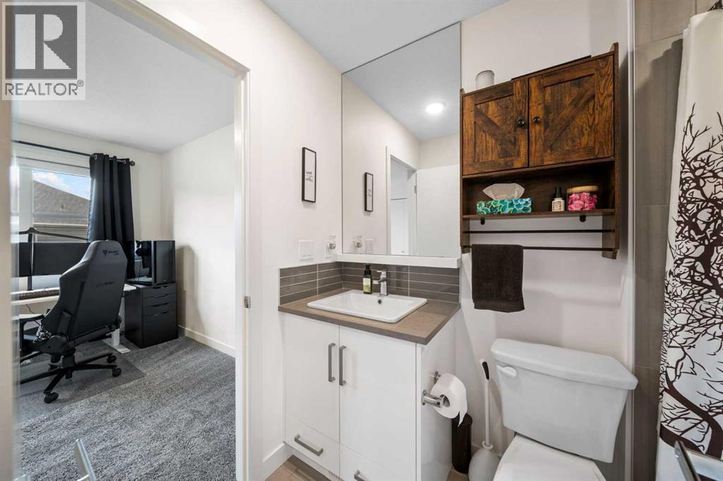 25 Walden Common Se, Calgary, Alberta  T2X 4C4 - Photo 18 - A2260020