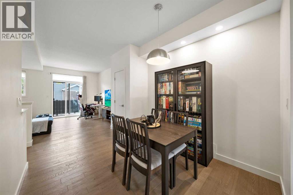 25 Walden Common Se, Calgary, Alberta  T2X 4C4 - Photo 5 - A2260020