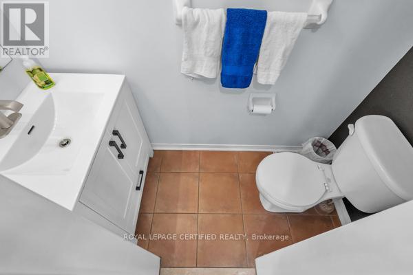 81 Roadmaster Lane, Brampton (Fletcher's Meadow), Ontario  L7A 3A8 - Photo 19 - W12443476