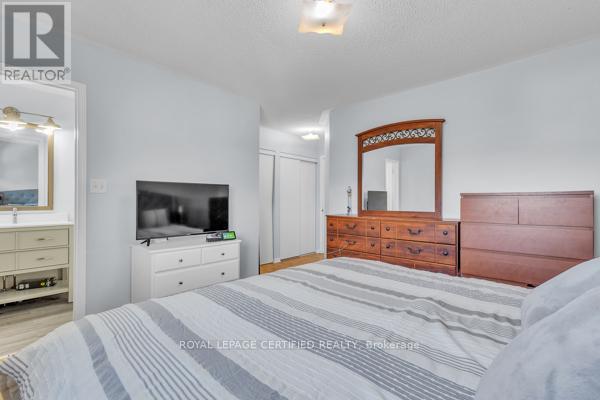 81 Roadmaster Lane, Brampton (Fletcher's Meadow), Ontario  L7A 3A8 - Photo 22 - W12443476