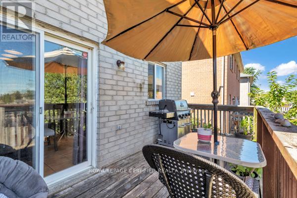81 Roadmaster Lane, Brampton (Fletcher's Meadow), Ontario  L7A 3A8 - Photo 27 - W12443476