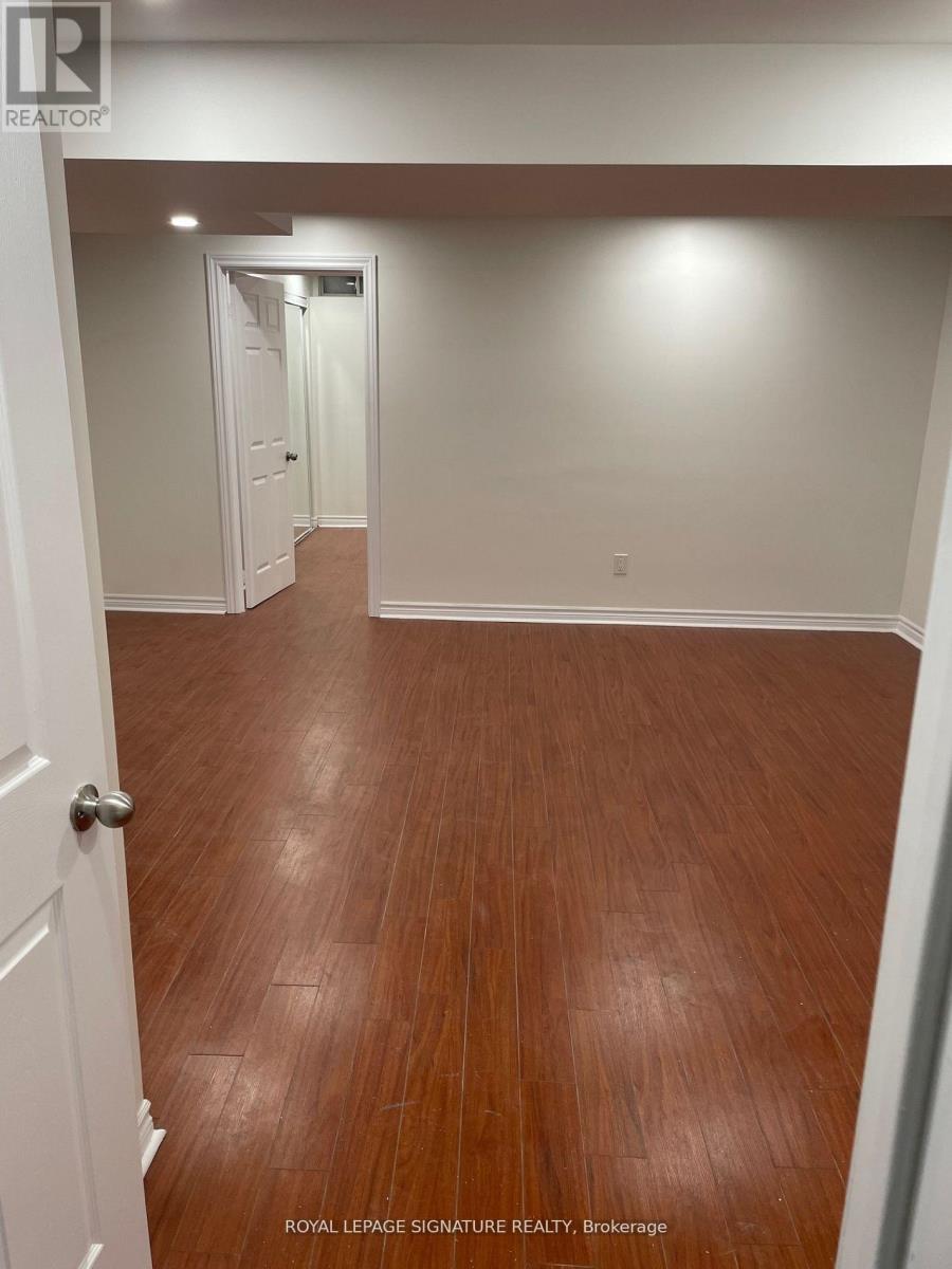 Lower - 3265 Carabella Way, Mississauga, Ontario  L5M 6T4 - Photo 8 - W12443483
