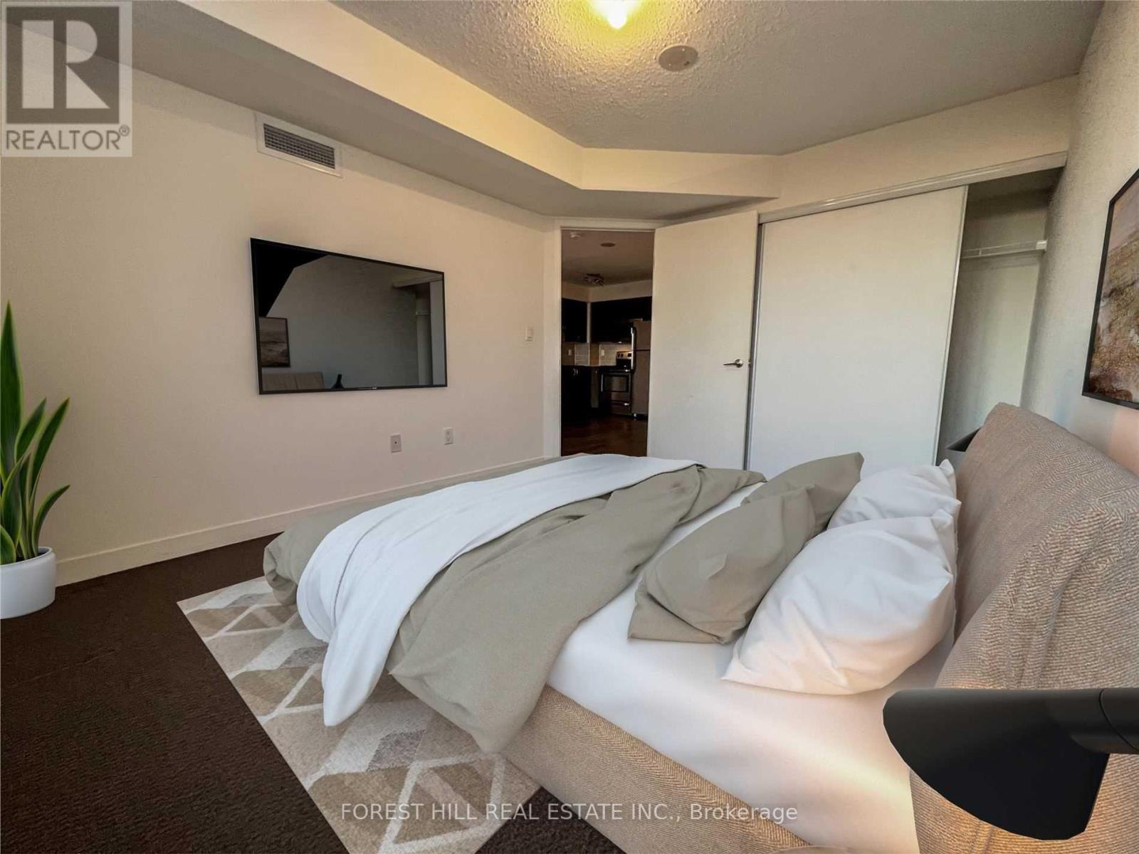 808 - 812 Lansdowne Avenue, Toronto, Ontario  M6H 4K6 - Photo 6 - W12443499