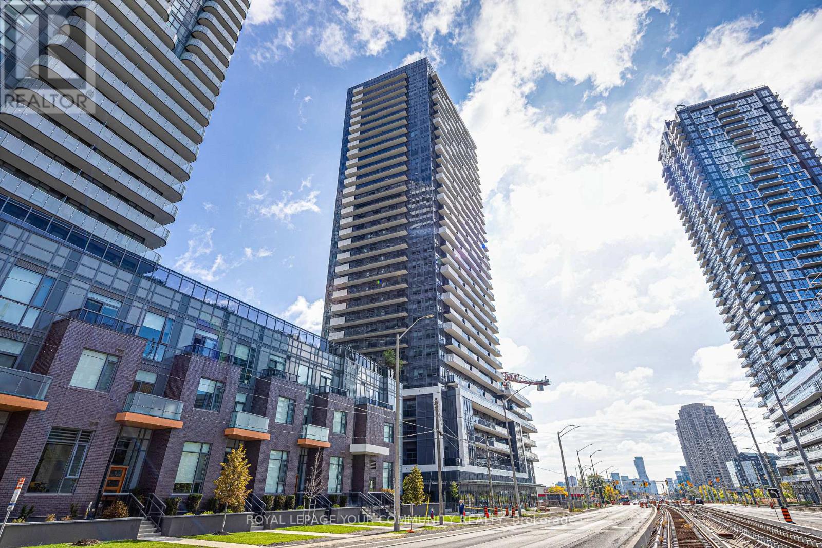 2902 - 5105 HURONTARIO STREET, Mississauga, Ontario