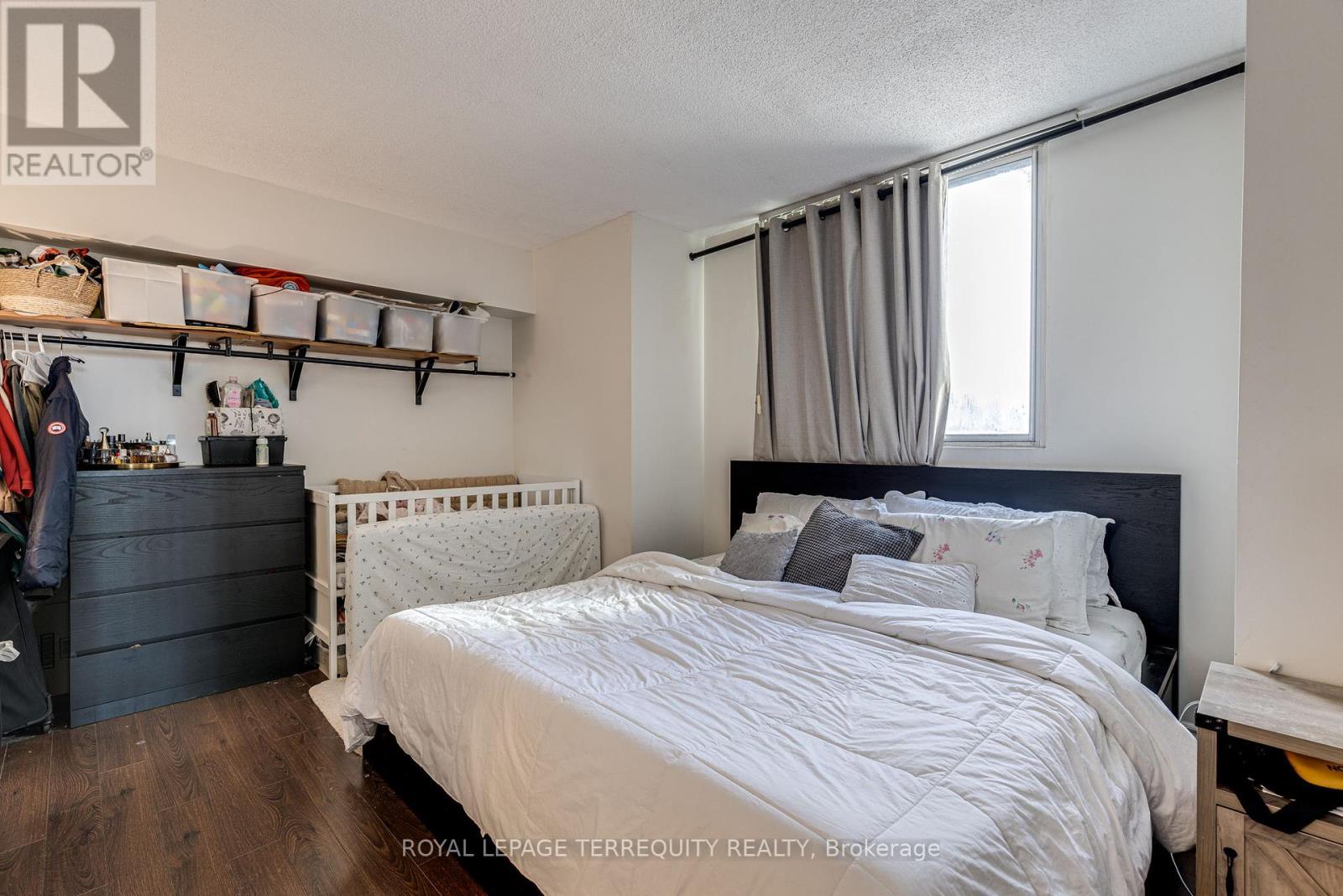 712 - 155 Hillcrest Avenue, Mississauga, Ontario  L5B 3Z2 - Photo 13 - W12443511