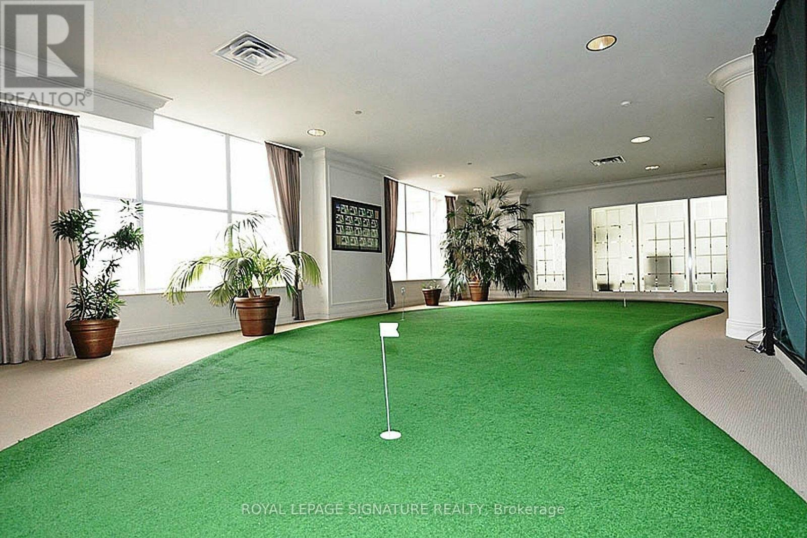 224 - 25 Kingsbridge Garden Circle Se, Mississauga (Hurontario), Ontario  L5R 4B1 - Photo 13 - W12443512