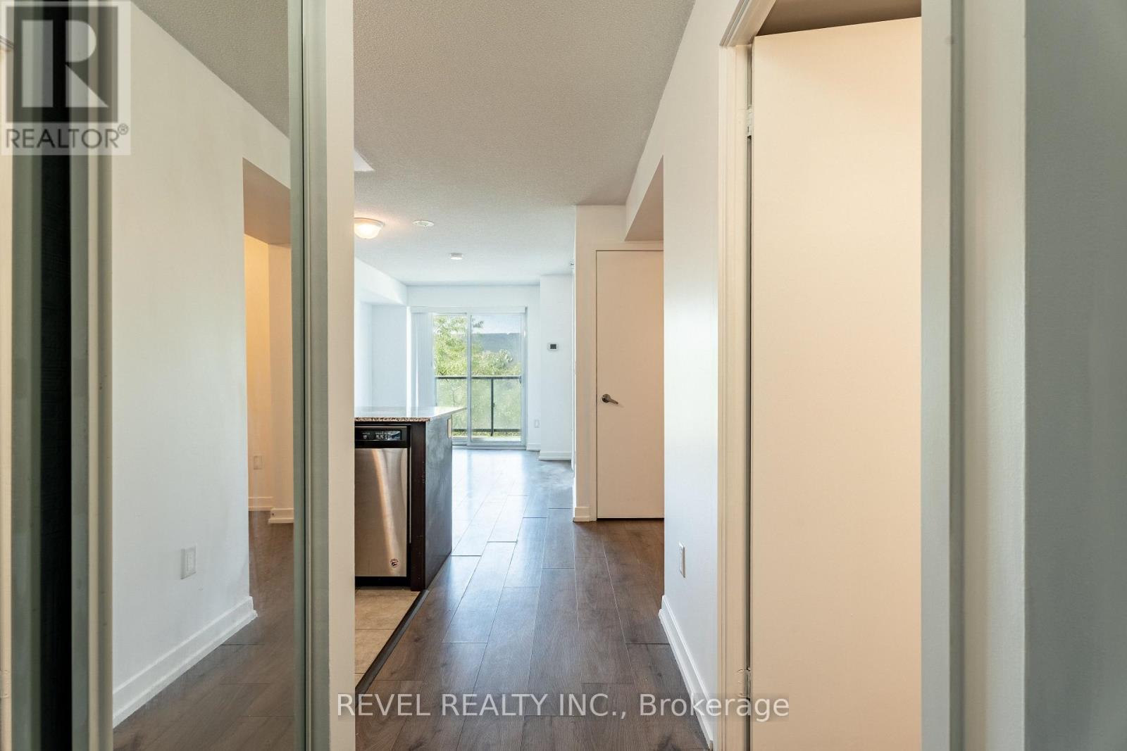 412 - 1420 Dupont Street, Toronto, Ontario  M6H 0C2 - Photo 2 - W12443528