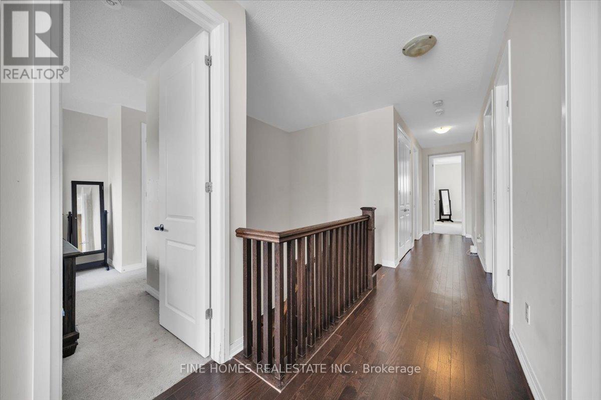 18 Stanley Greene Boulevard, Toronto, Ontario  M3K 0A9 - Photo 30 - W12443533