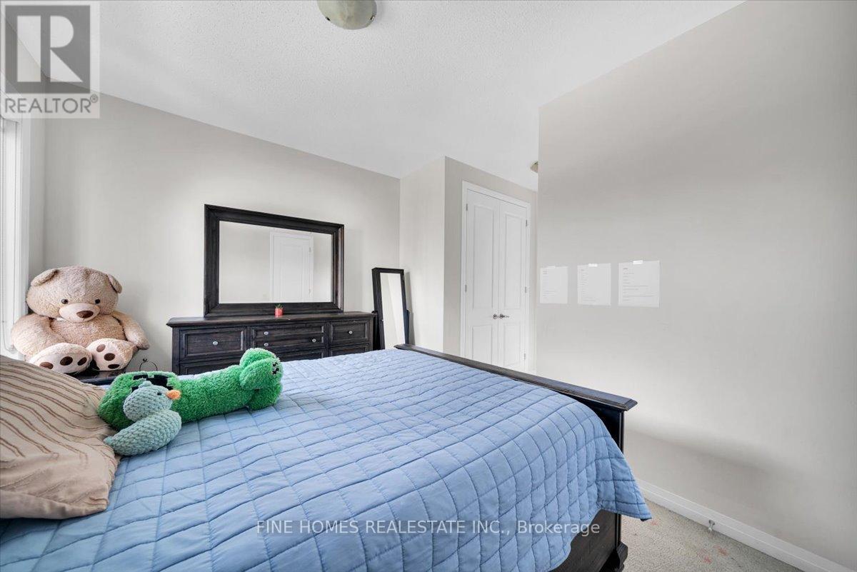 18 Stanley Greene Boulevard, Toronto, Ontario  M3K 0A9 - Photo 35 - W12443533