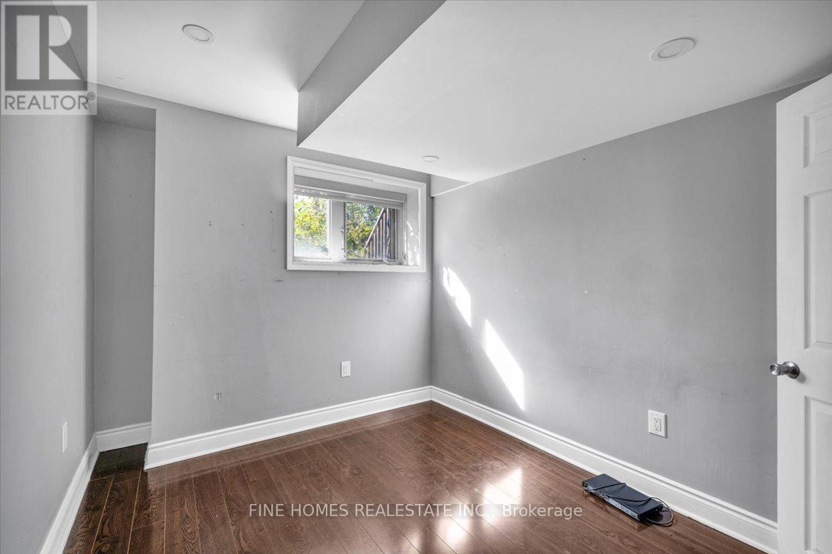 18 Stanley Greene Boulevard, Toronto, Ontario  M3K 0A9 - Photo 40 - W12443533