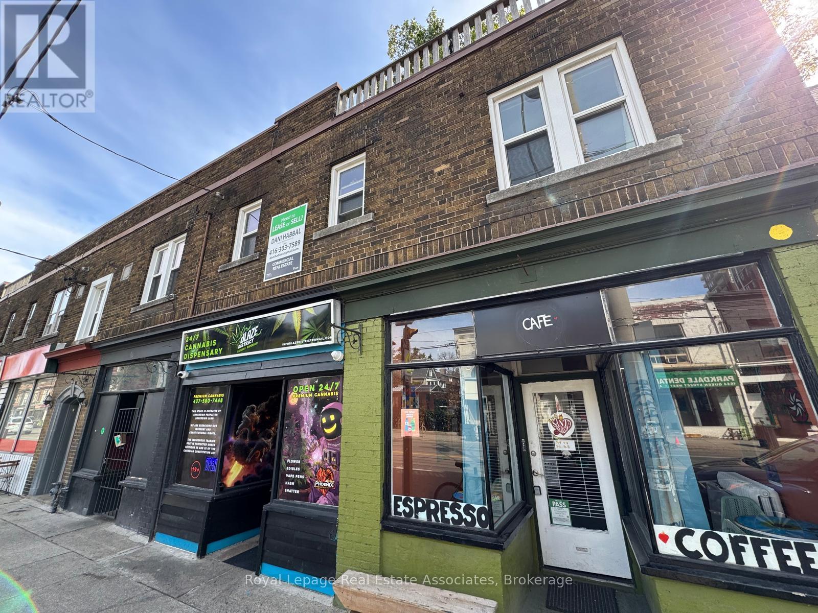 1537 Queen Street W, Toronto, Ontario  M6R 1A7 - Photo 13 - W12443545