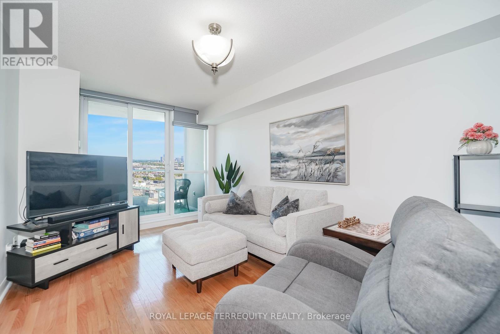2209 - 235 Sherway Gardens Road, Toronto (Islington-City Centre West), Ontario  M9C 0A2 - Photo 16 - W12443565