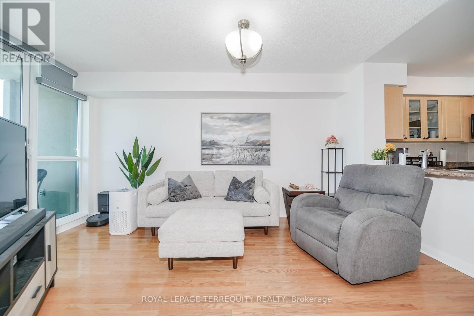 2209 - 235 Sherway Gardens Road, Toronto (Islington-City Centre West), Ontario  M9C 0A2 - Photo 17 - W12443565