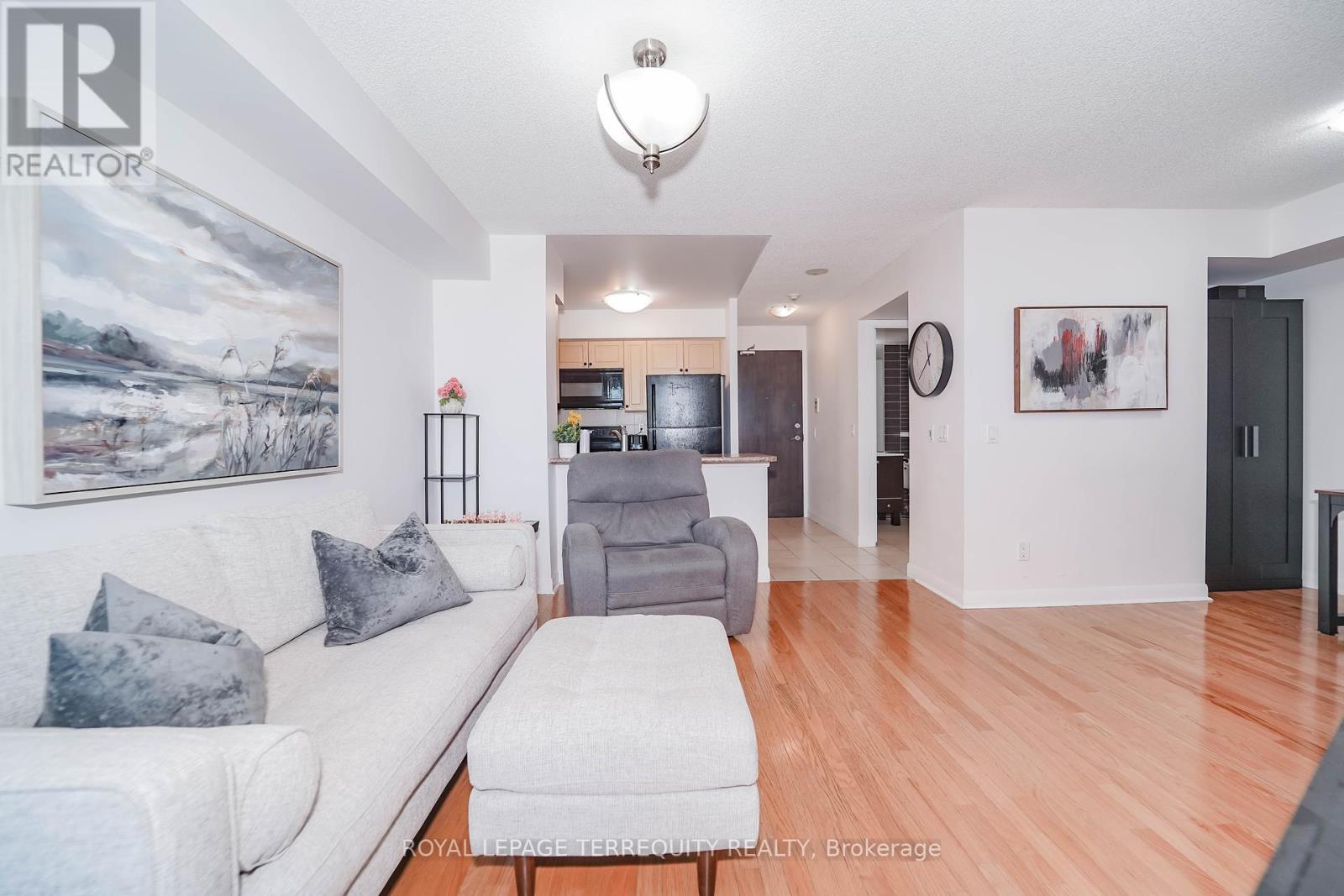 2209 - 235 Sherway Gardens Road, Toronto (Islington-City Centre West), Ontario  M9C 0A2 - Photo 18 - W12443565