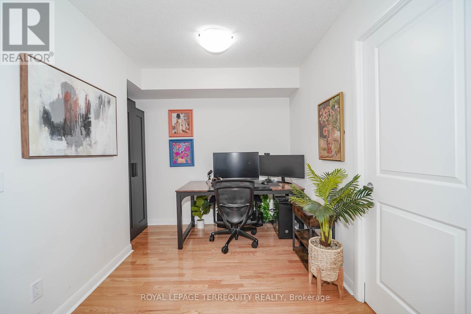 2209 - 235 Sherway Gardens Road, Toronto (Islington-City Centre West), Ontario  M9C 0A2 - Photo 19 - W12443565