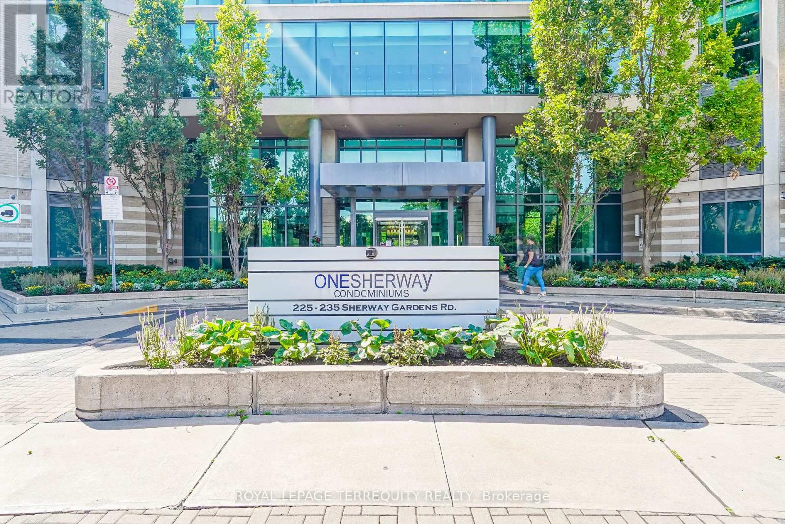 2209 - 235 Sherway Gardens Road, Toronto (Islington-City Centre West), Ontario  M9C 0A2 - Photo 5 - W12443565
