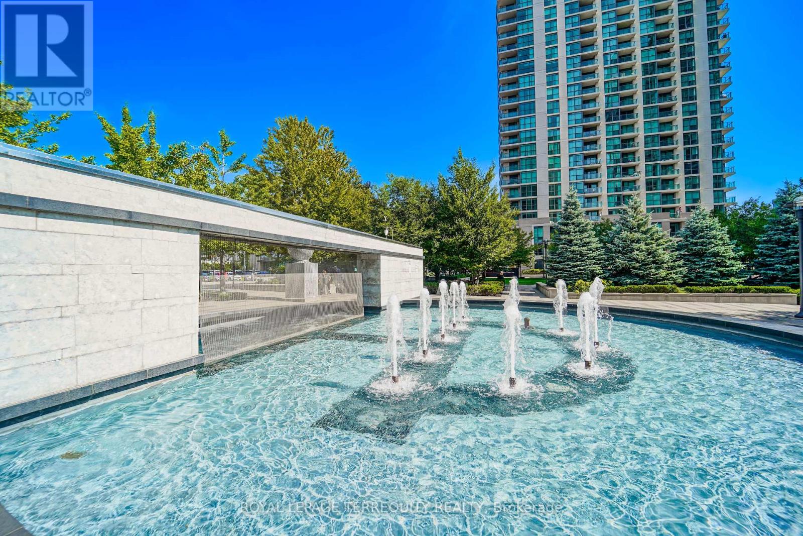 2209 - 235 Sherway Gardens Road, Toronto (Islington-City Centre West), Ontario  M9C 0A2 - Photo 6 - W12443565