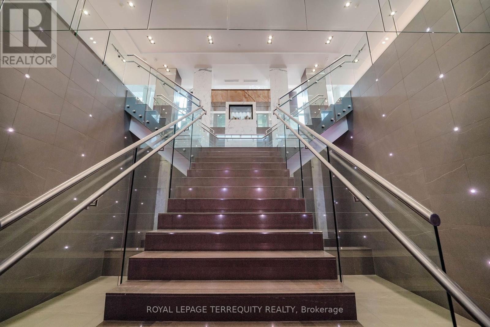 2209 - 235 Sherway Gardens Road, Toronto (Islington-City Centre West), Ontario  M9C 0A2 - Photo 7 - W12443565