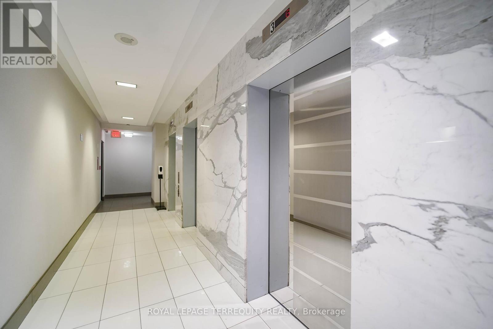 2209 - 235 Sherway Gardens Road, Toronto (Islington-City Centre West), Ontario  M9C 0A2 - Photo 8 - W12443565
