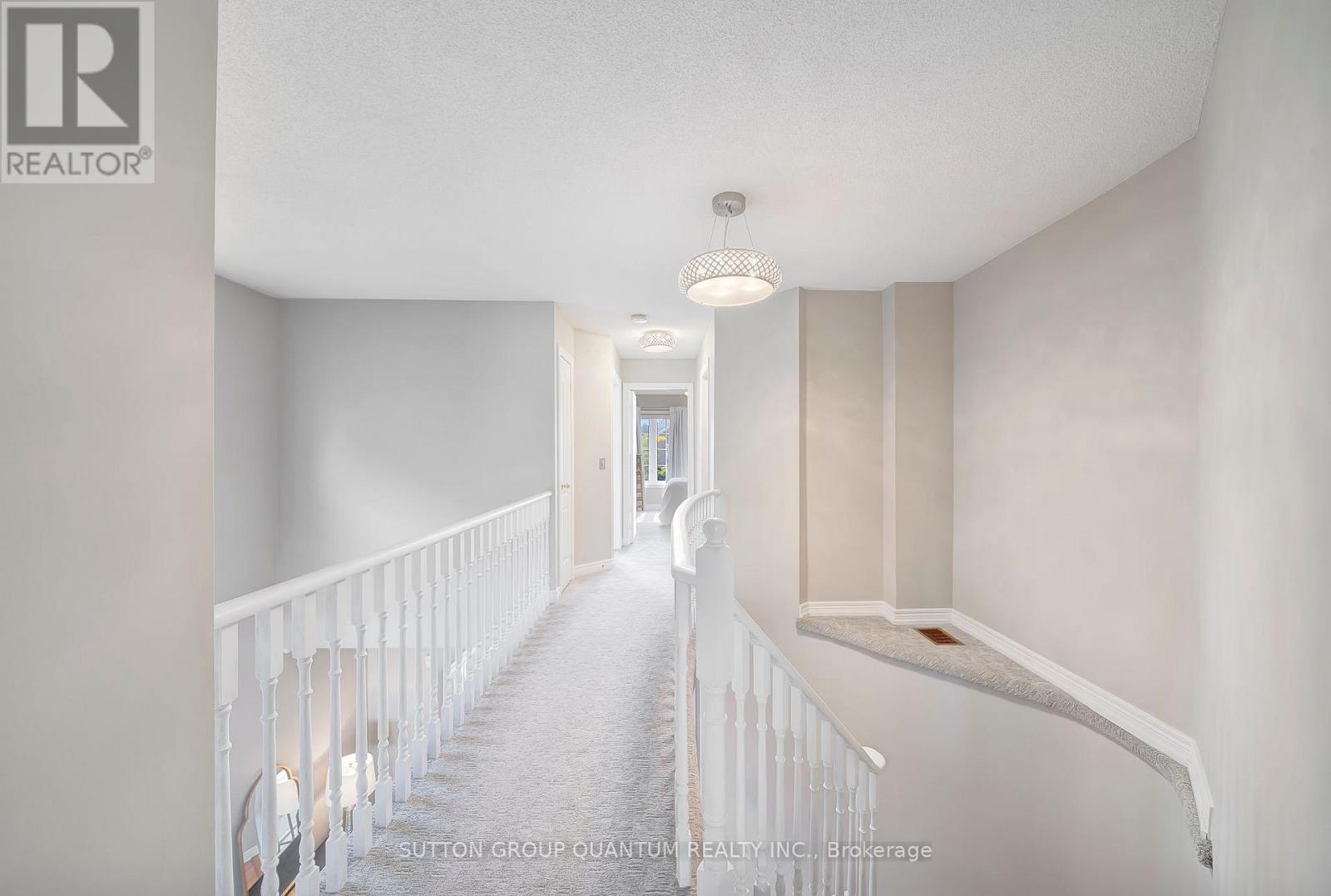 5699 Raleigh Street, Mississauga (Churchill Meadows), Ontario  L5M 7E6 - Photo 29 - W12443606