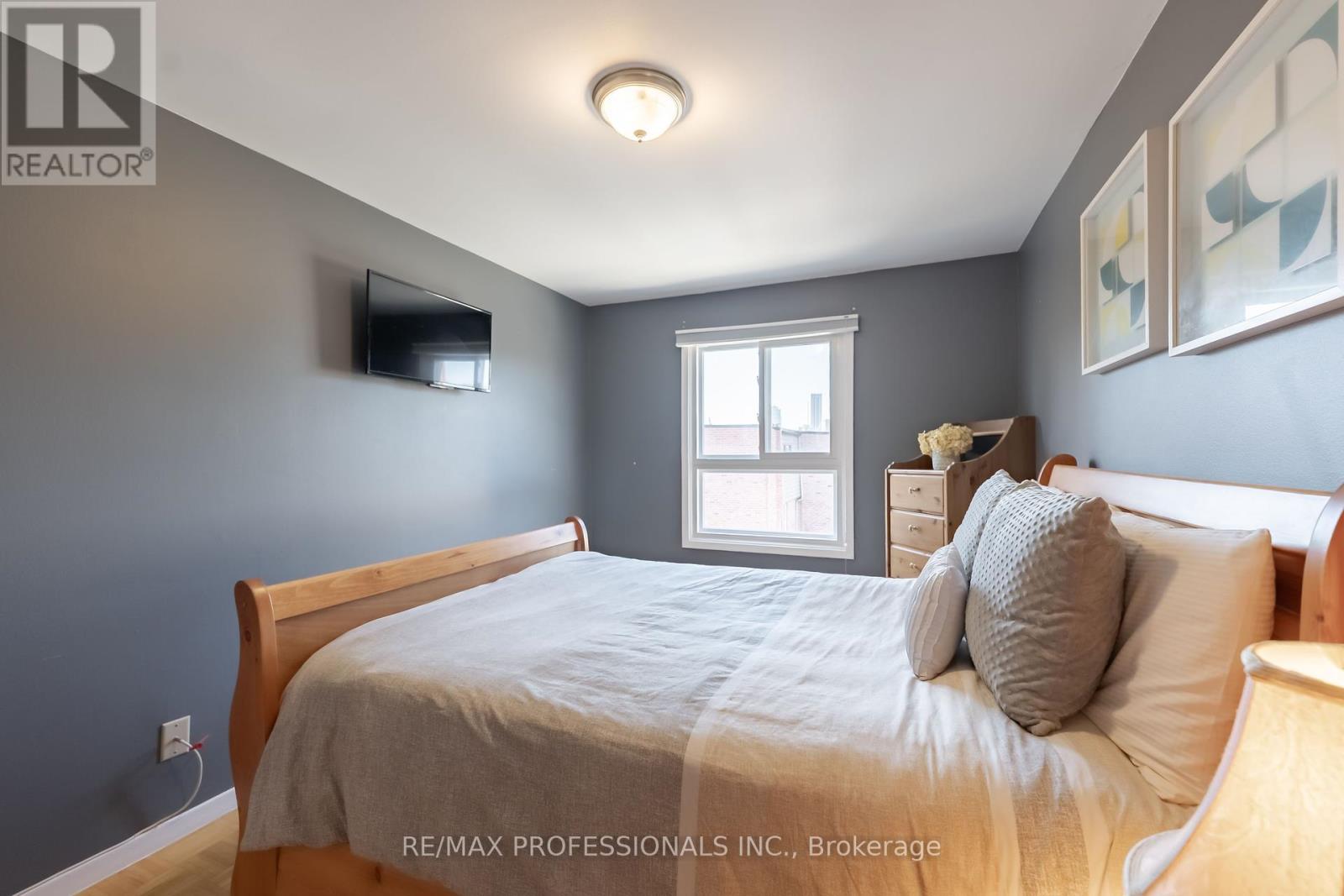 65 - 405 Hyacinthe Boulevard, Mississauga, Ontario  L5A 3N1 - Photo 22 - W12443609