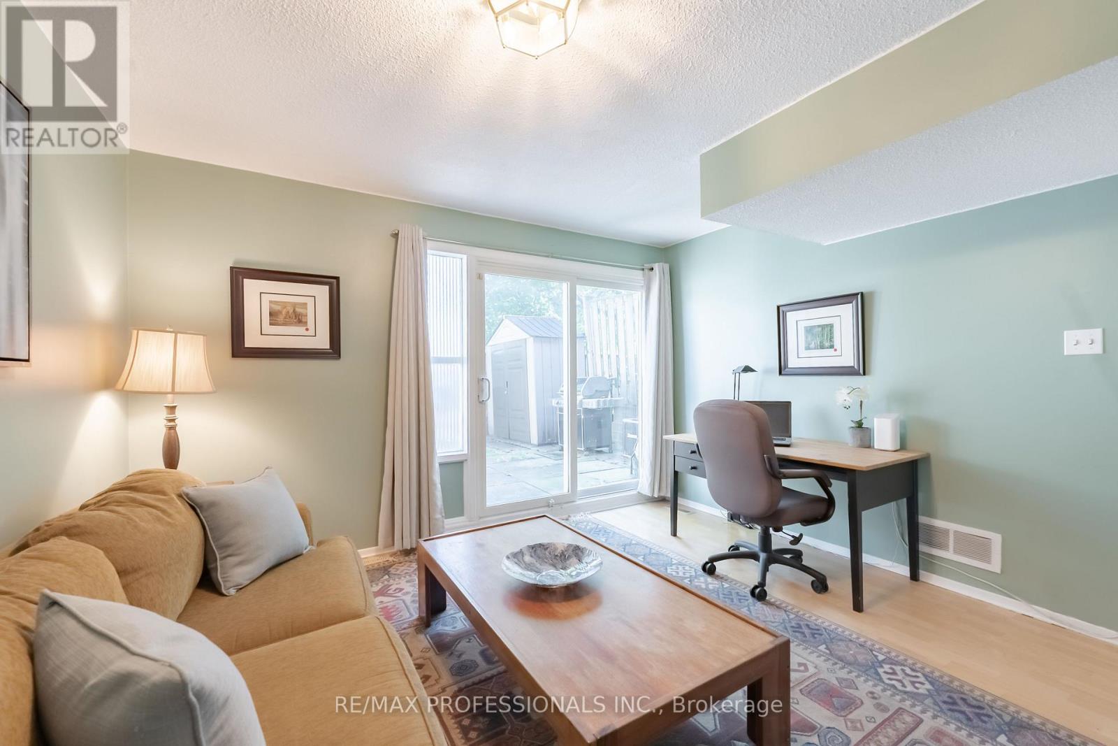 65 - 405 Hyacinthe Boulevard, Mississauga, Ontario  L5A 3N1 - Photo 31 - W12443609
