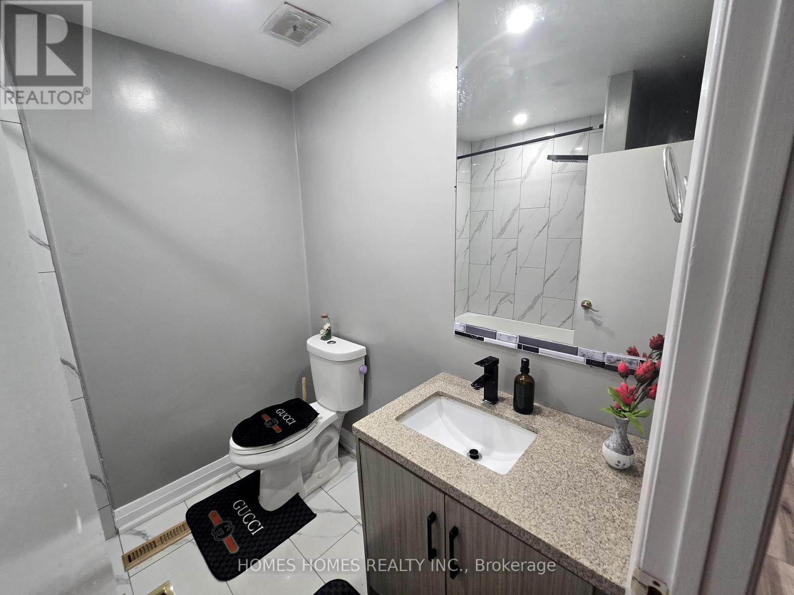 65 Elnathan Crescent, Toronto, Ontario  M9L 2G2 - Photo 17 - W12443620