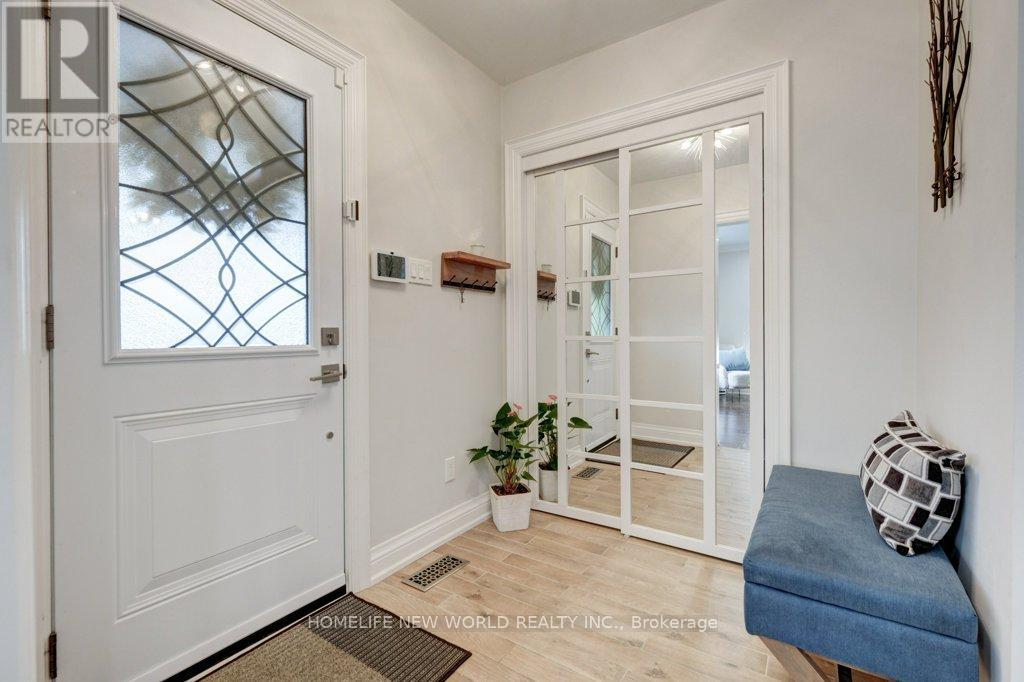 42 Eleventh Street N, Toronto (New Toronto), Ontario  M8V 3G3 - Photo 25 - W12443625